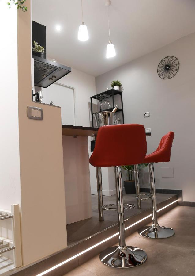 Easy Holidays - Suite Colosseo Apartment Rom